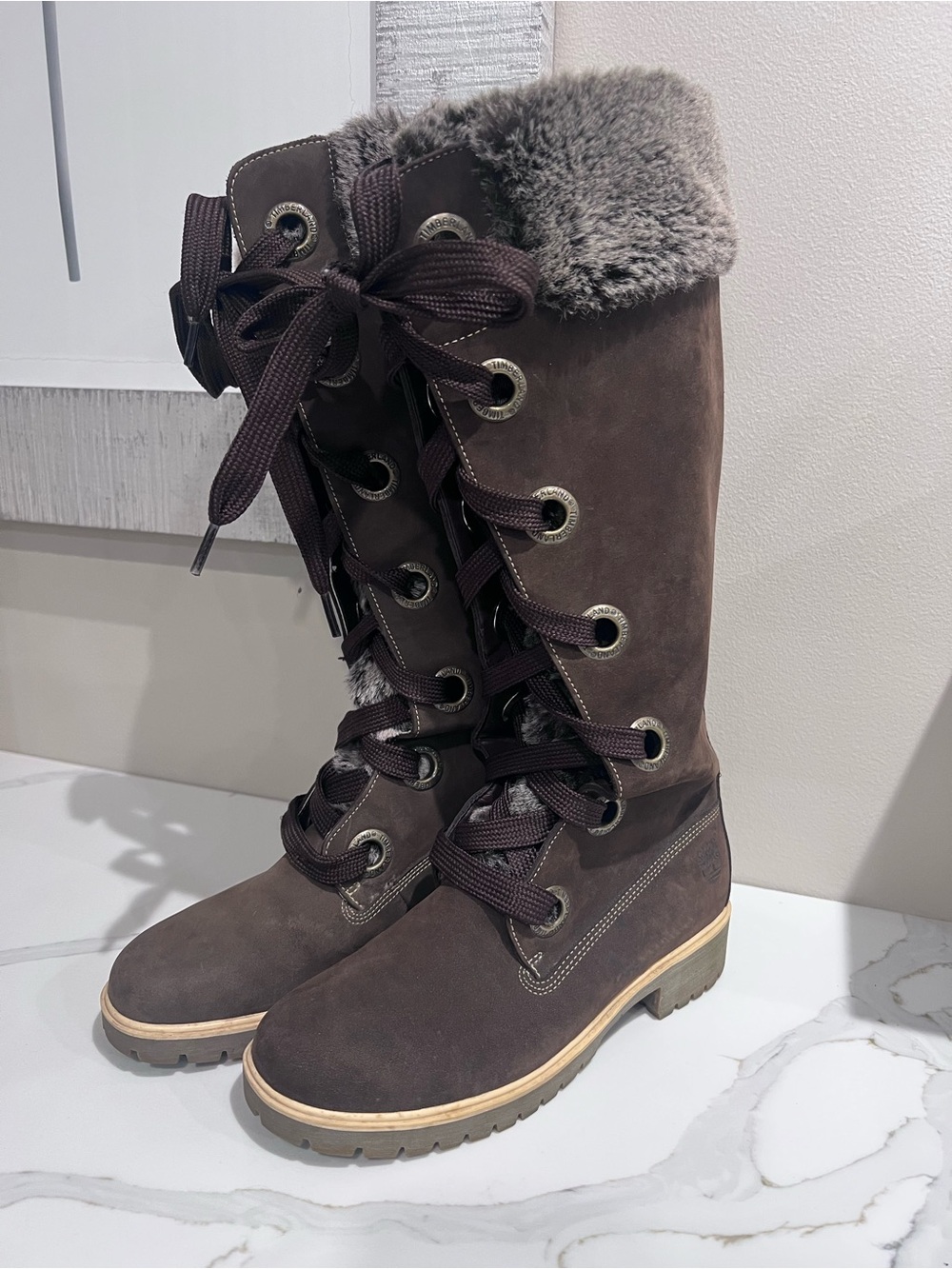 Timberland Women’s 7.5M Brown Tall Lace Up Faux Fur Winter Boots